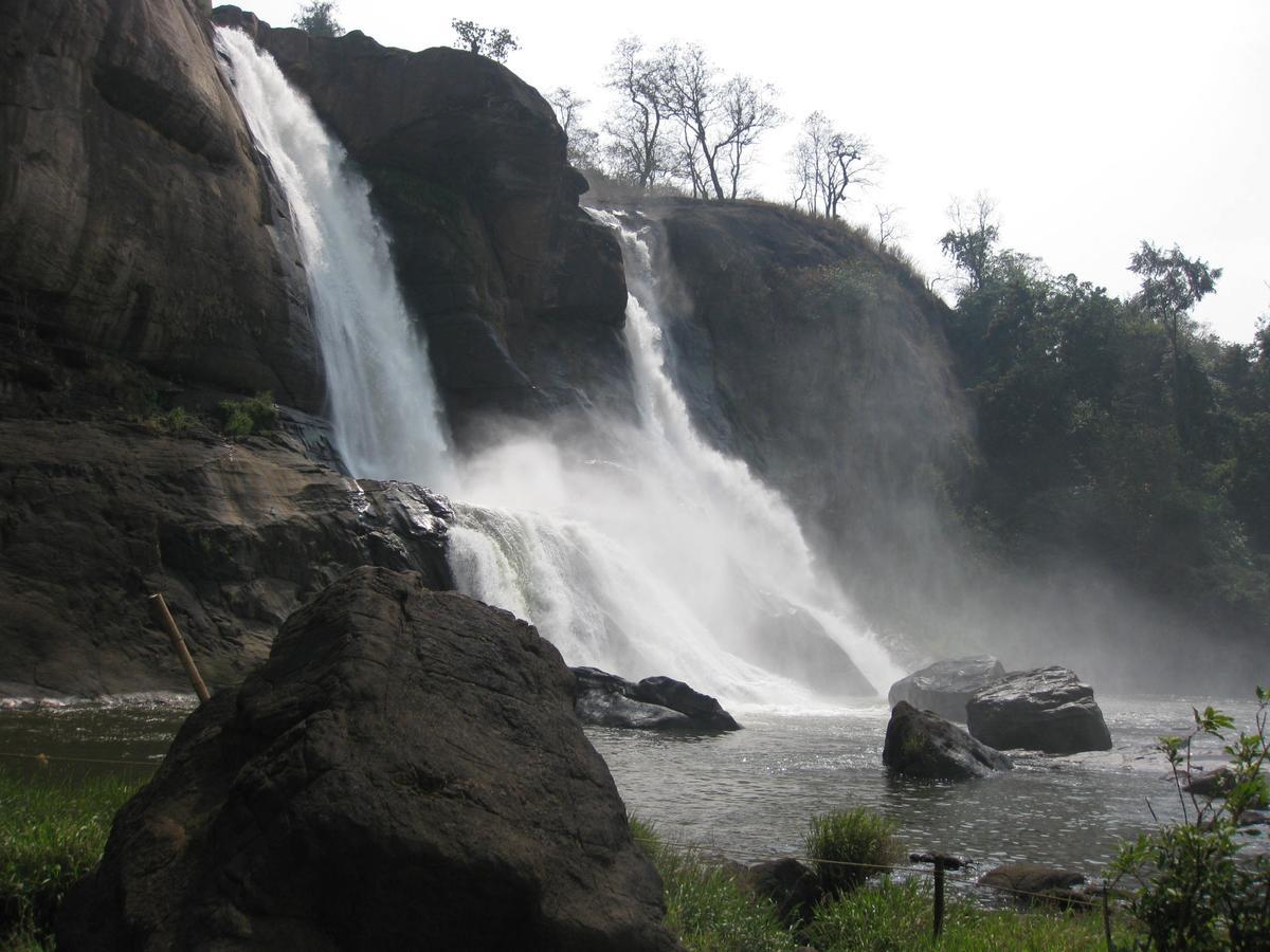 Magic Land Resorts Athirapally Irinjalakuda Exteriér fotografie
